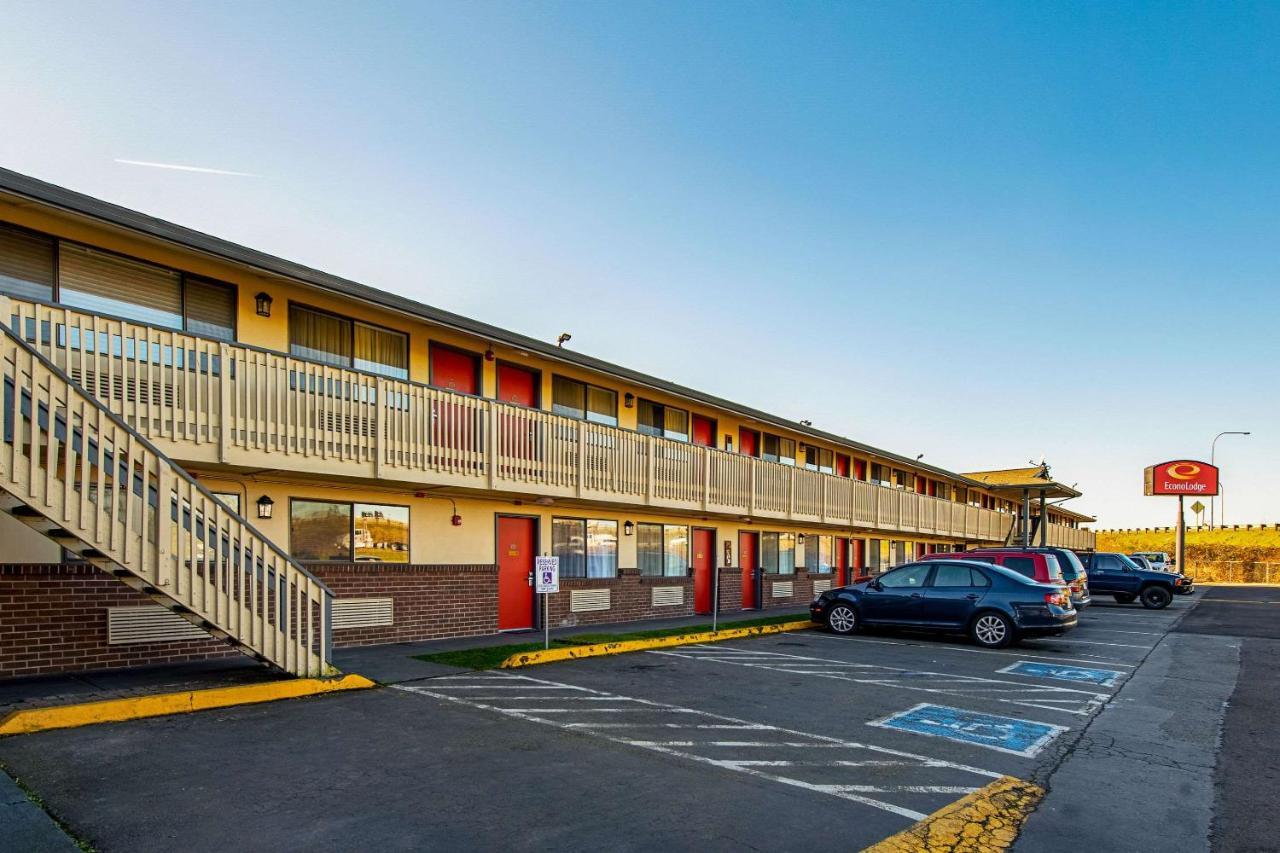 Econo Lodge Kent Exterior foto